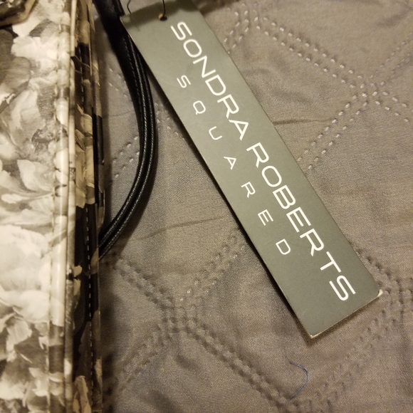 Ladies Crossbag New - Picture 8 of 8